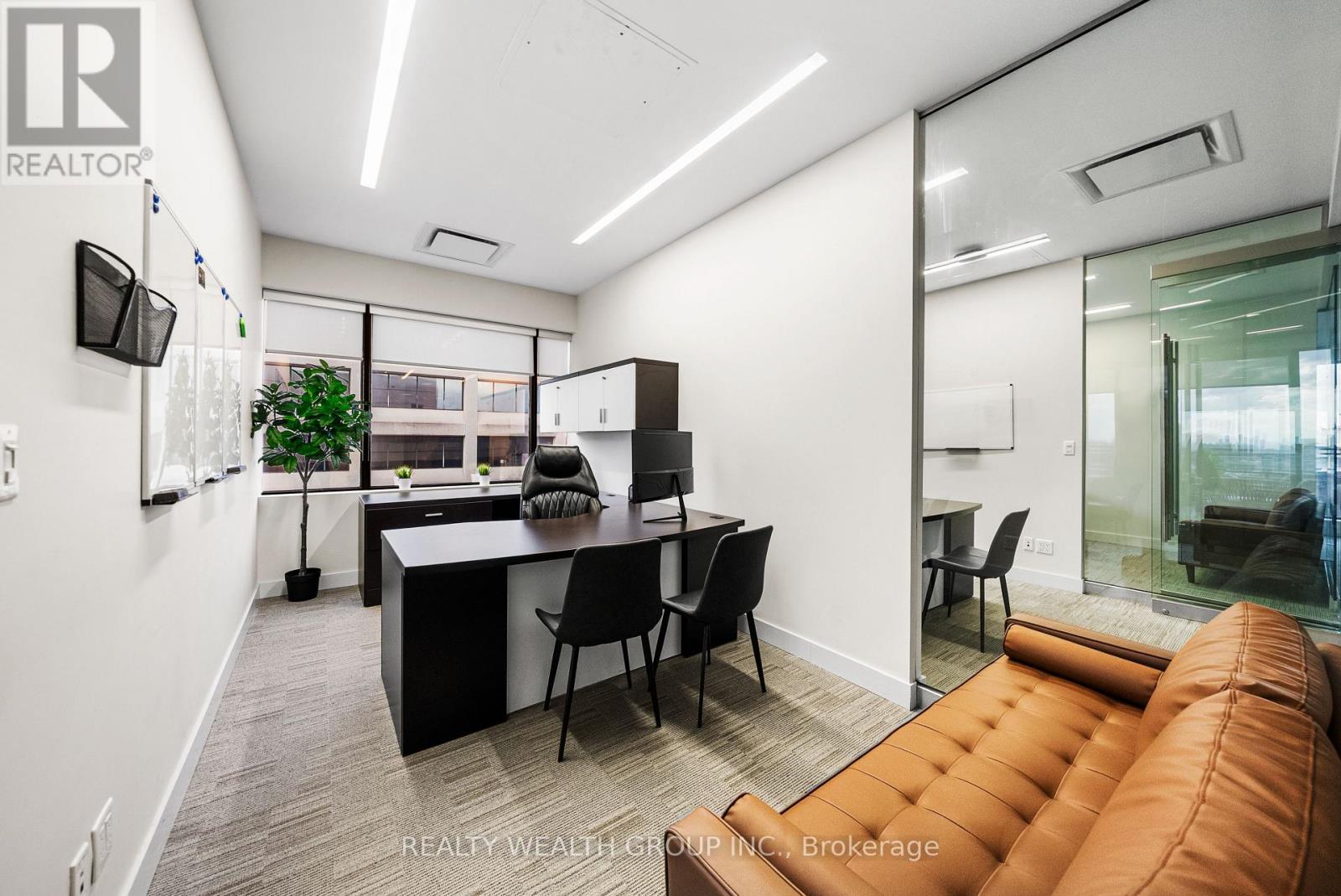 Ph - 255 Duncan Mill Road, Toronto, Ontario  M3B 3H9 - Photo 17 - C12721536