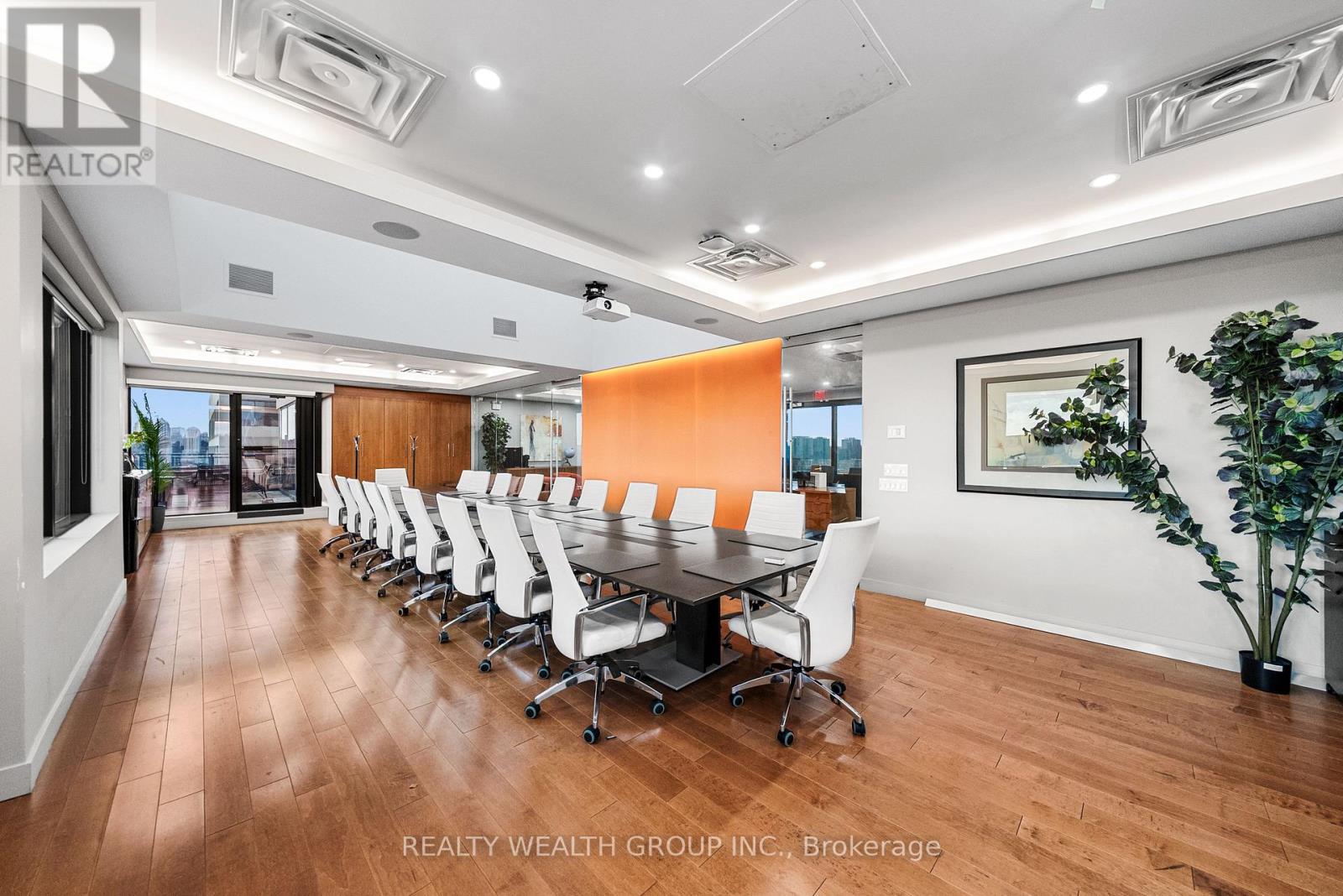 Ph - 255 Duncan Mill Road, Toronto, Ontario  M3B 3H9 - Photo 5 - C12721536