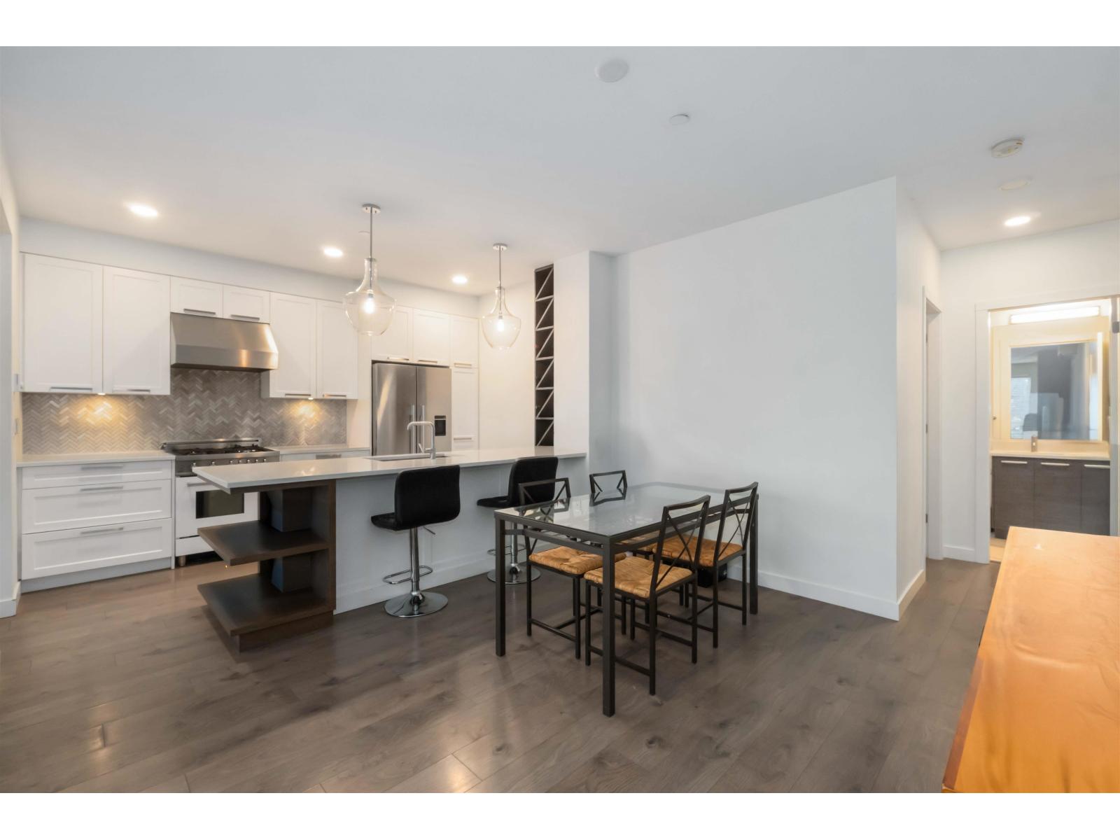 401 33540 Mayfair Avenue, Abbotsford, British Columbia  V2S 0J3 - Photo 12 - R3082244