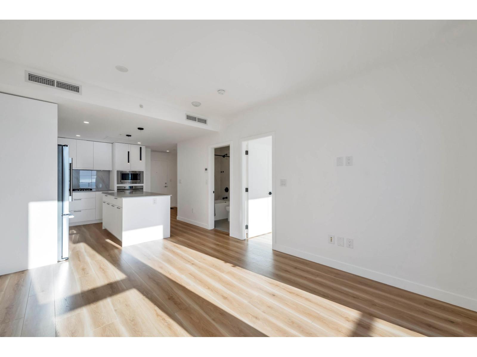 3203 8551 201 Street, Langley, British Columbia  V2Y 3Y5 - Photo 6 - R3081923