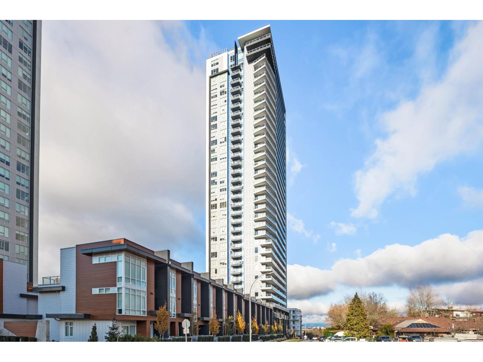 3203 8551 201 Street, Langley, British Columbia  V2Y 3Y5 - Photo 1 - R3081923