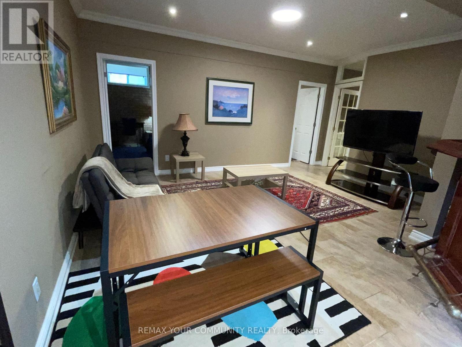 (Lower Level) - 133 Spruce Avenue, Richmond Hill, Ontario  L4C 6V9 - Photo 6 - N12721456