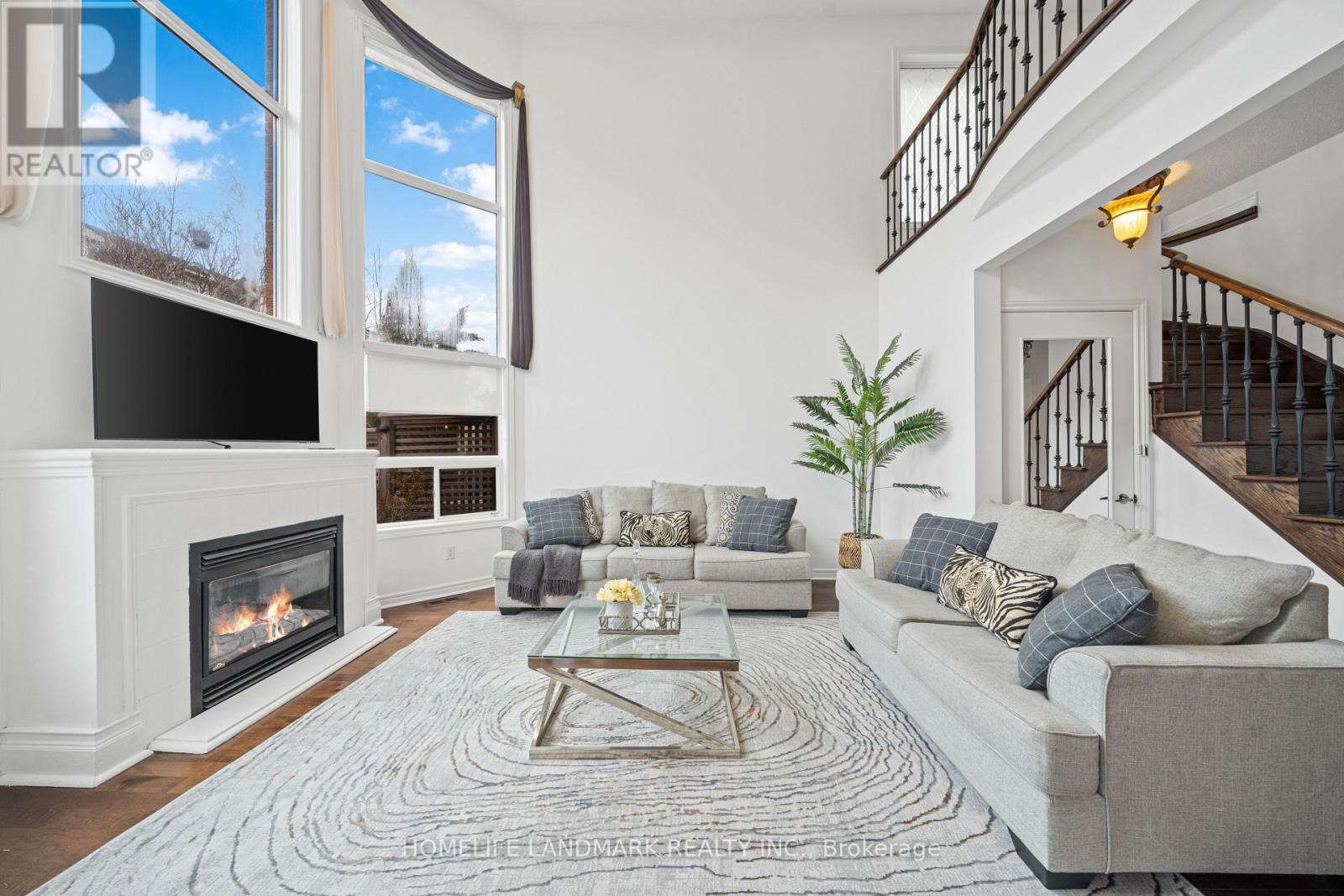 Unknown Address, ,     - Photo 1 - N12721470