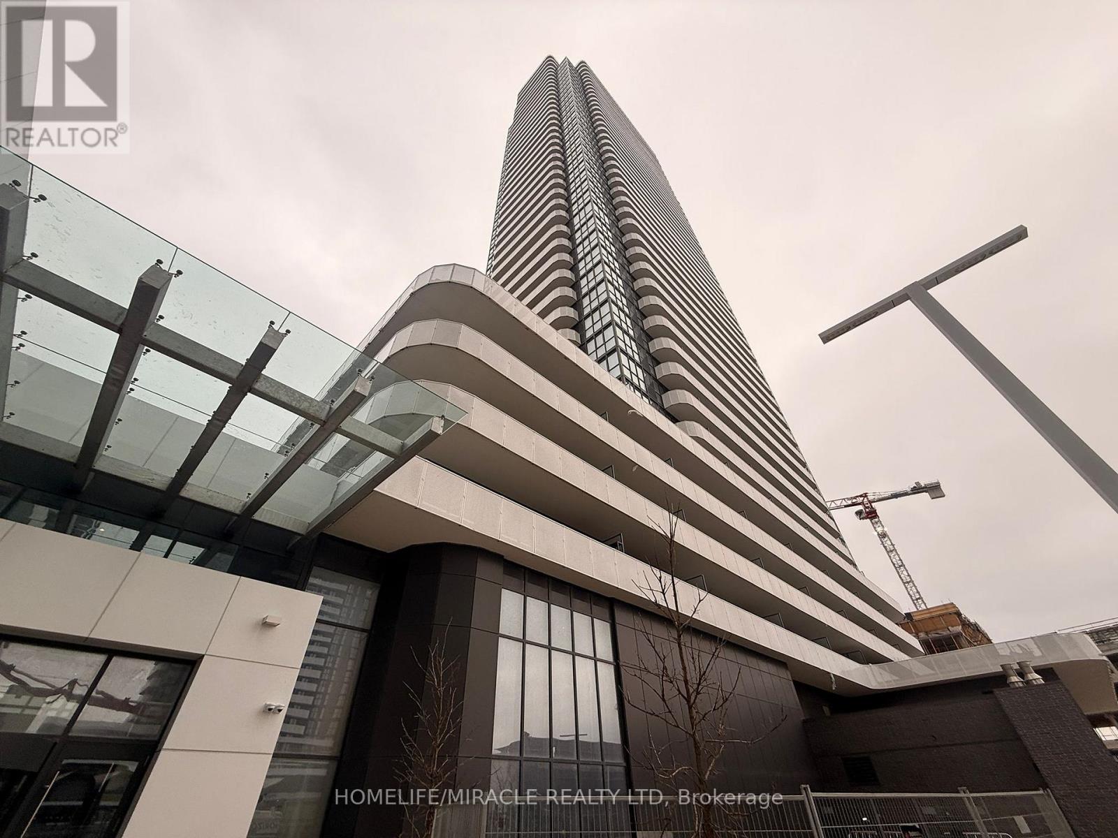 2005 - 28 INTERCHANGE WAY, Vaughan, Ontario