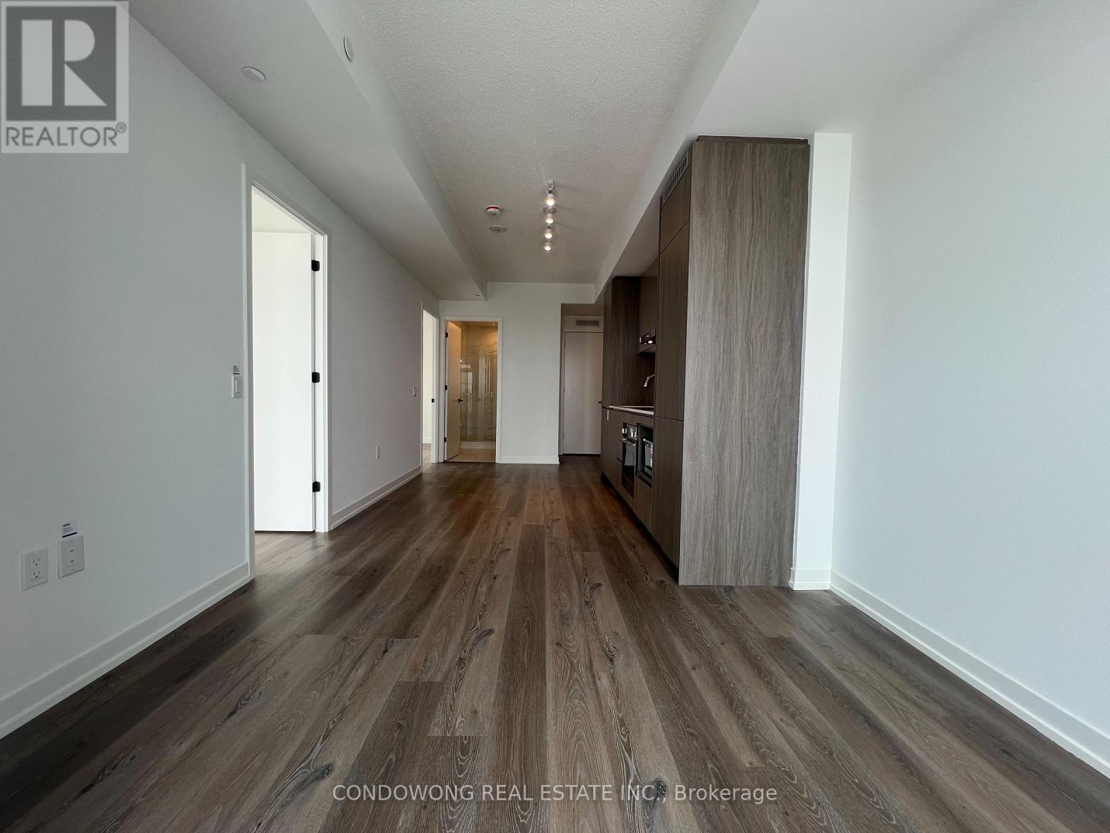 3712 - 28 Interchange Way, Vaughan, Ontario  L4K 0P8 - Photo 10 - N12721506