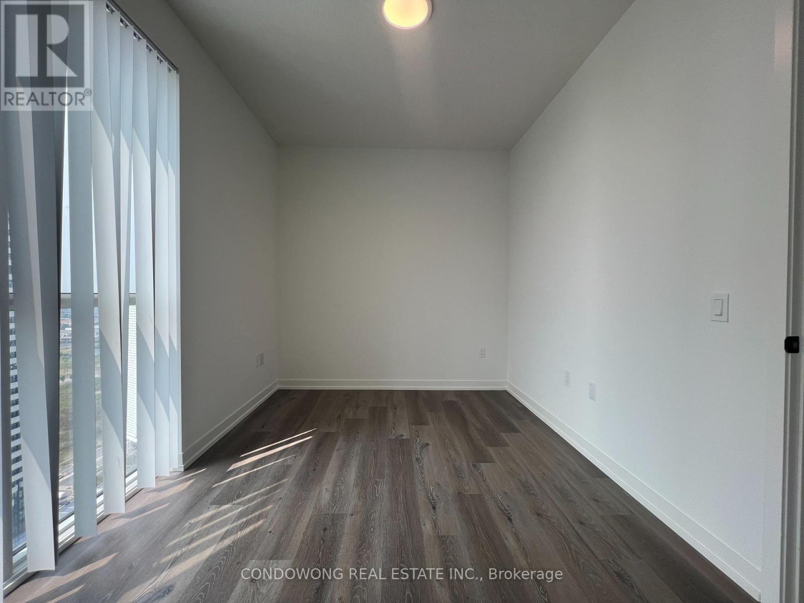 3712 - 28 Interchange Way, Vaughan, Ontario  L4K 0P8 - Photo 15 - N12721506