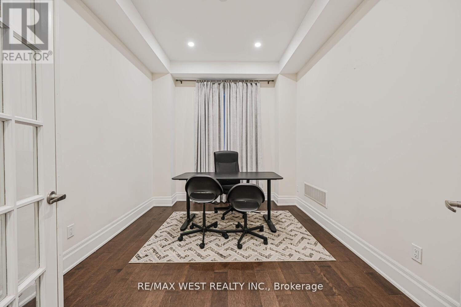 293 Torrey Pines Road, Vaughan, Ontario  L4H 3X3 - Photo 11 - N12721518