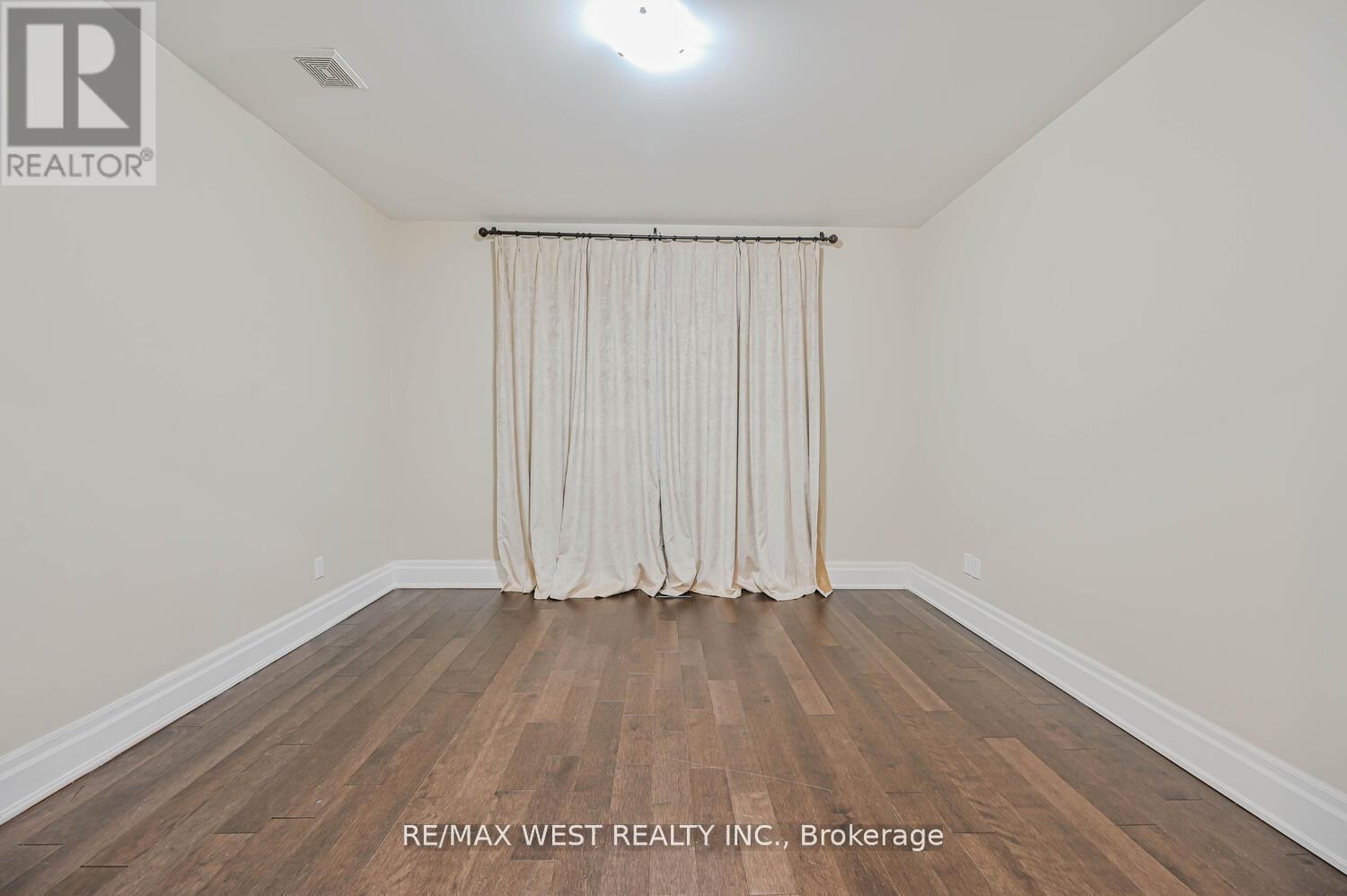 293 Torrey Pines Road, Vaughan, Ontario  L4H 3X3 - Photo 21 - N12721518