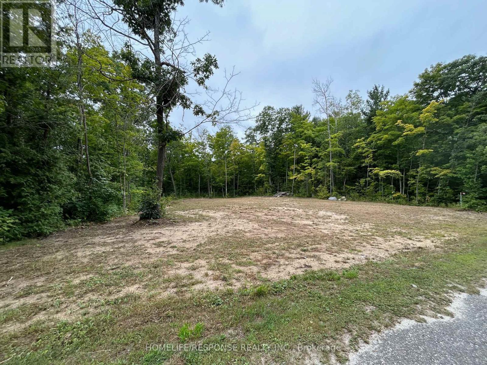 56 POPLAR DRIVE W, Tiny, Ontario