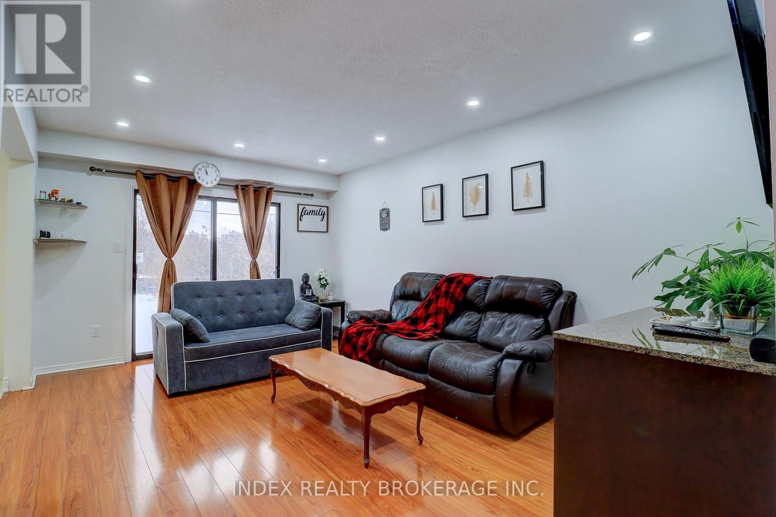 56 Bridekirk Place, Brampton, Ontario  L6Y 2V8 - Photo 12 - W12721468