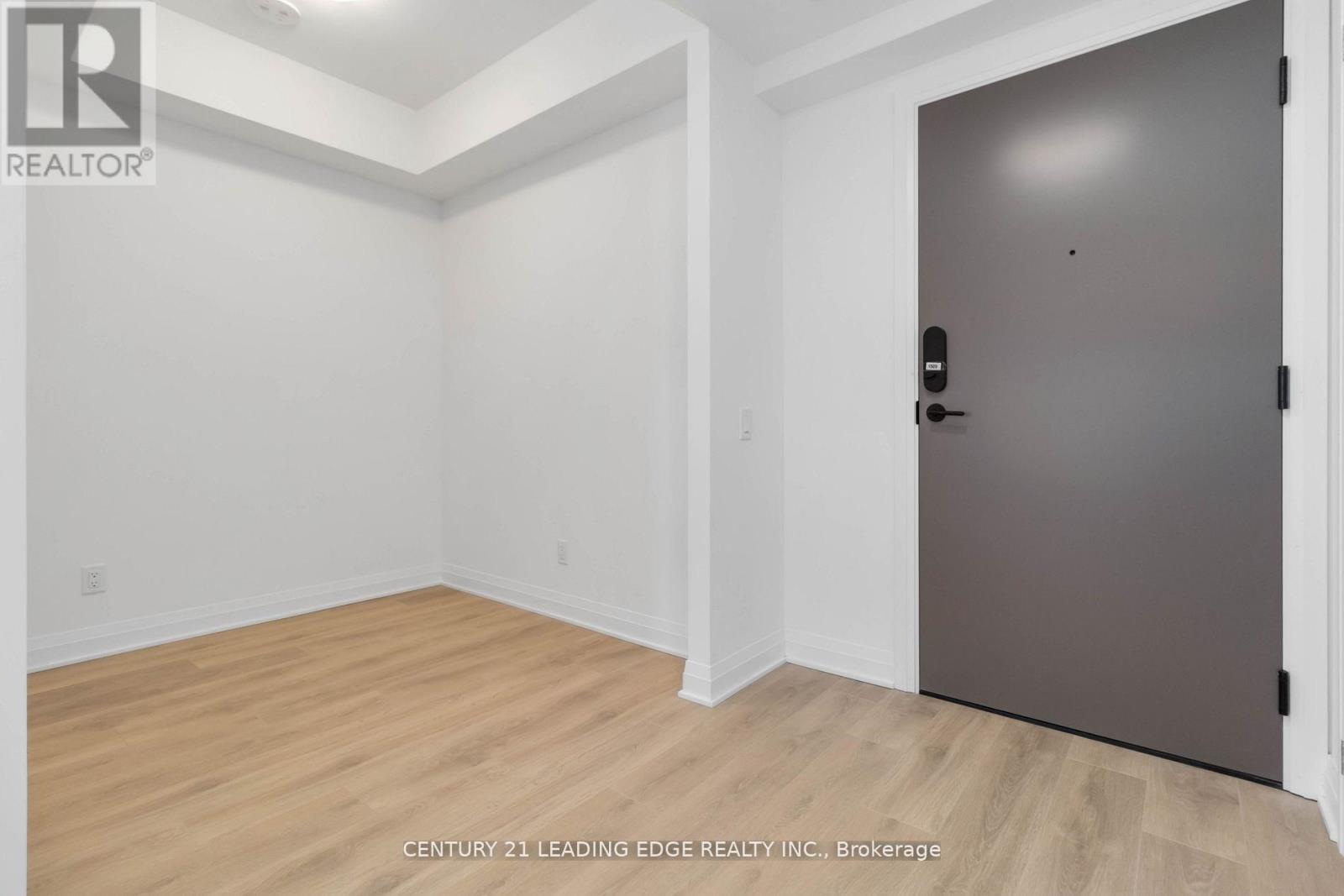 1509 - 4015 The Exchange, Mississauga, Ontario  L5B 1M7 - Photo 3 - W12721486