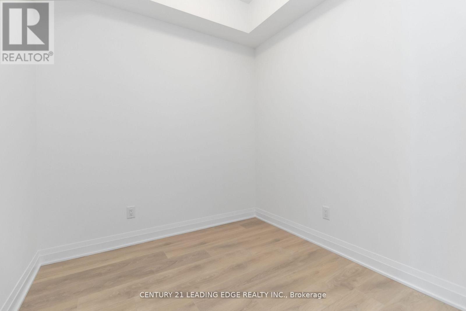 1509 - 4015 The Exchange, Mississauga, Ontario  L5B 1M7 - Photo 4 - W12721486