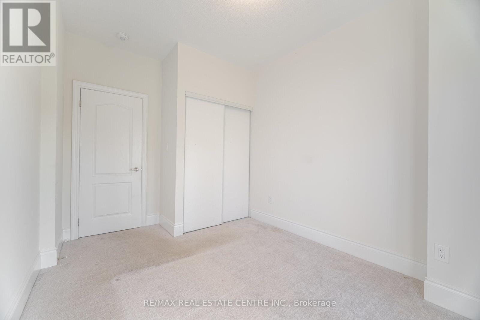 20 Foxsparrow Road, Brampton, Ontario  L6R 4C9 - Photo 10 - W12721490