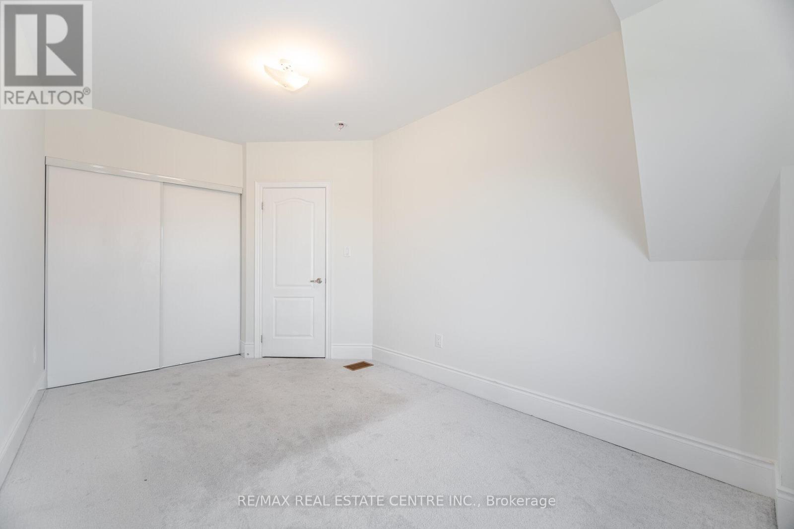 20 Foxsparrow Road, Brampton, Ontario  L6R 4C9 - Photo 39 - W12721490