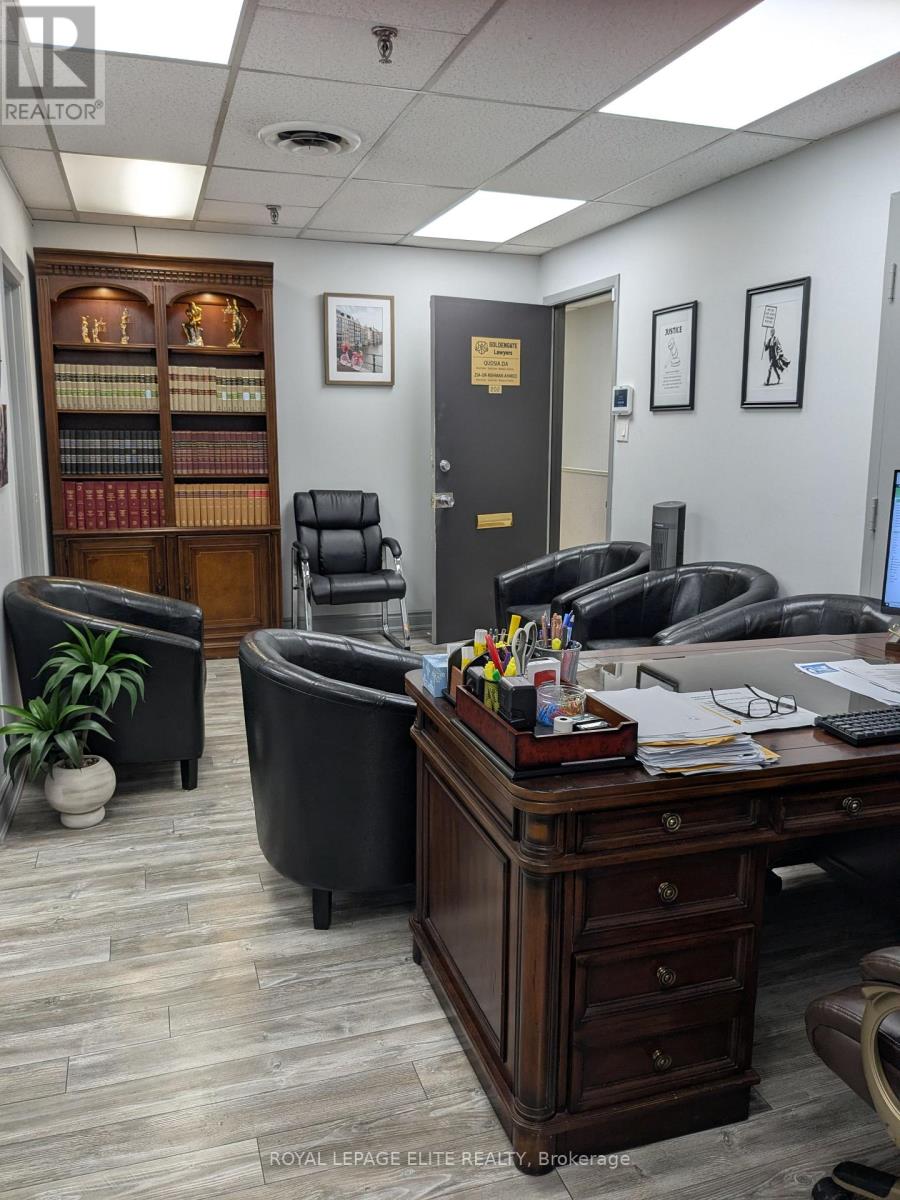 202 - 1150 Eglinton Avenue E, Mississauga, Ontario  L4W 2M6 - Photo 5 - W12721524