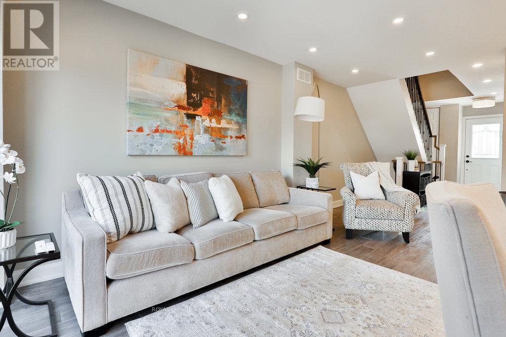 66 - 1558 Lancaster Drive, Oakville, Ontario  L6H 2Z4 - Photo 16 - W12721532