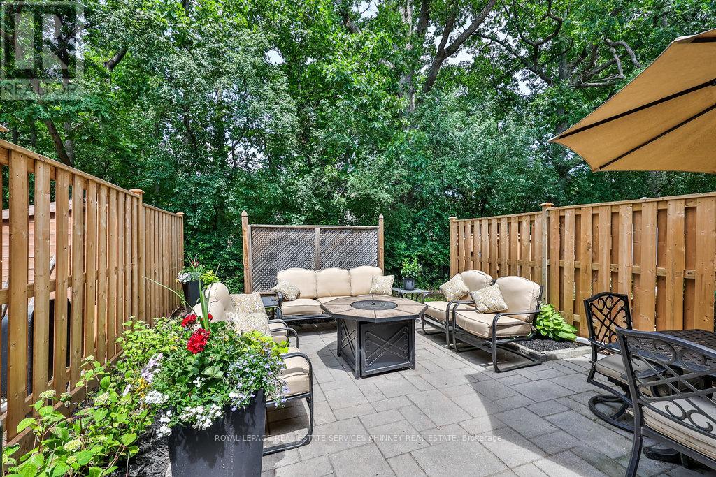 66 - 1558 Lancaster Drive, Oakville, Ontario  L6H 2Z4 - Photo 31 - W12721532