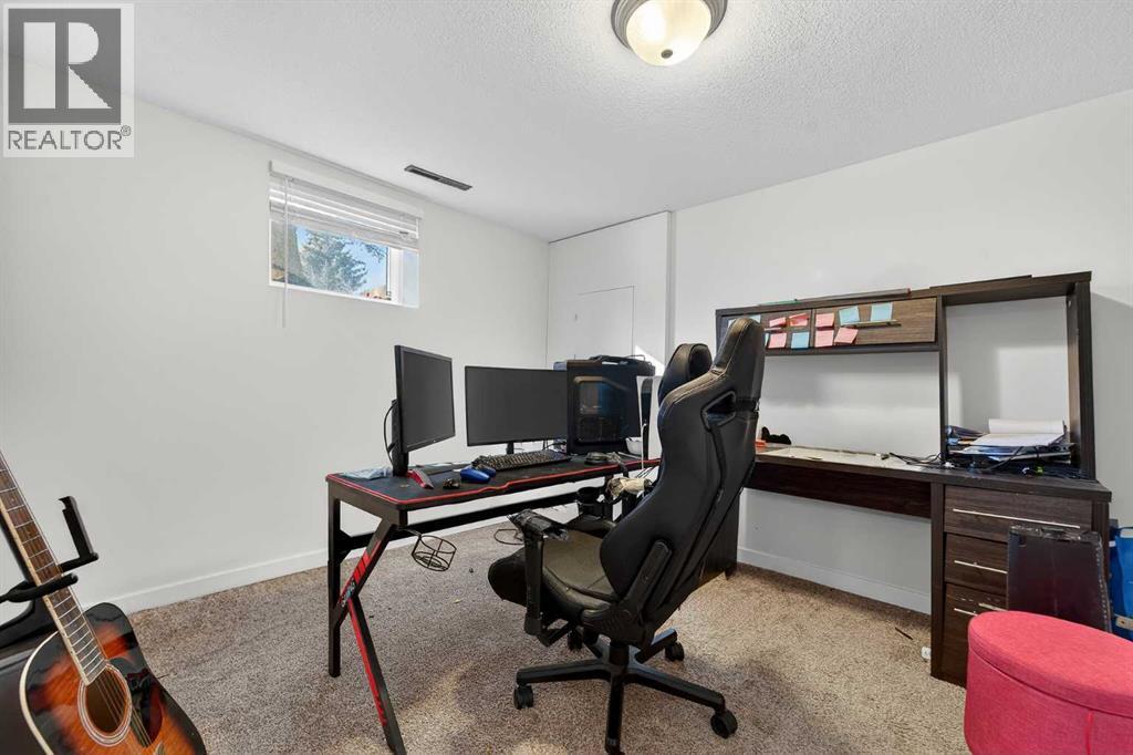 22 Acadia Road W, Lethbridge, Alberta  T1K 3X8 - Photo 31 - A2280525