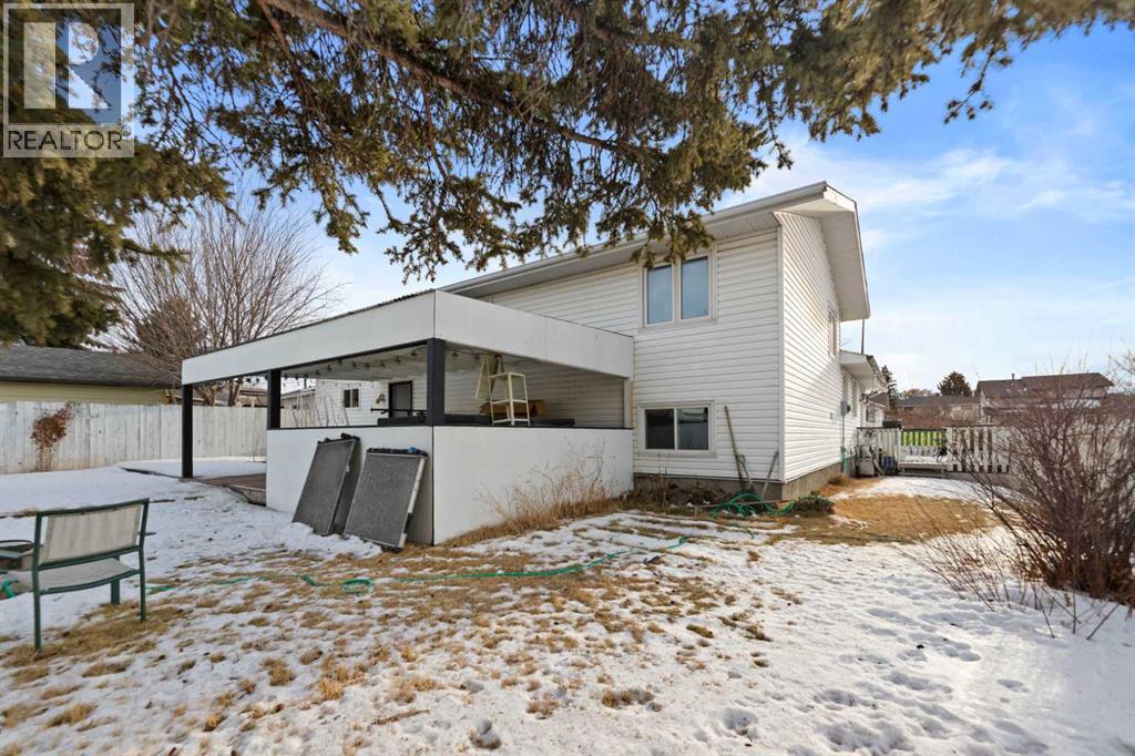 892 Abbotsford Drive Ne, Calgary, Alberta  T2A 6B8 - Photo 5 - A2279402