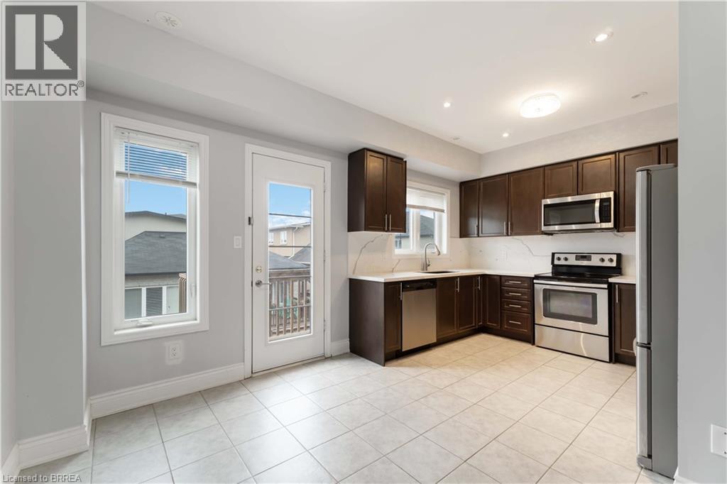 46 Borers Creek Circle, Waterdown, Ontario  L8B 1W3 - Photo 18 - 40800157