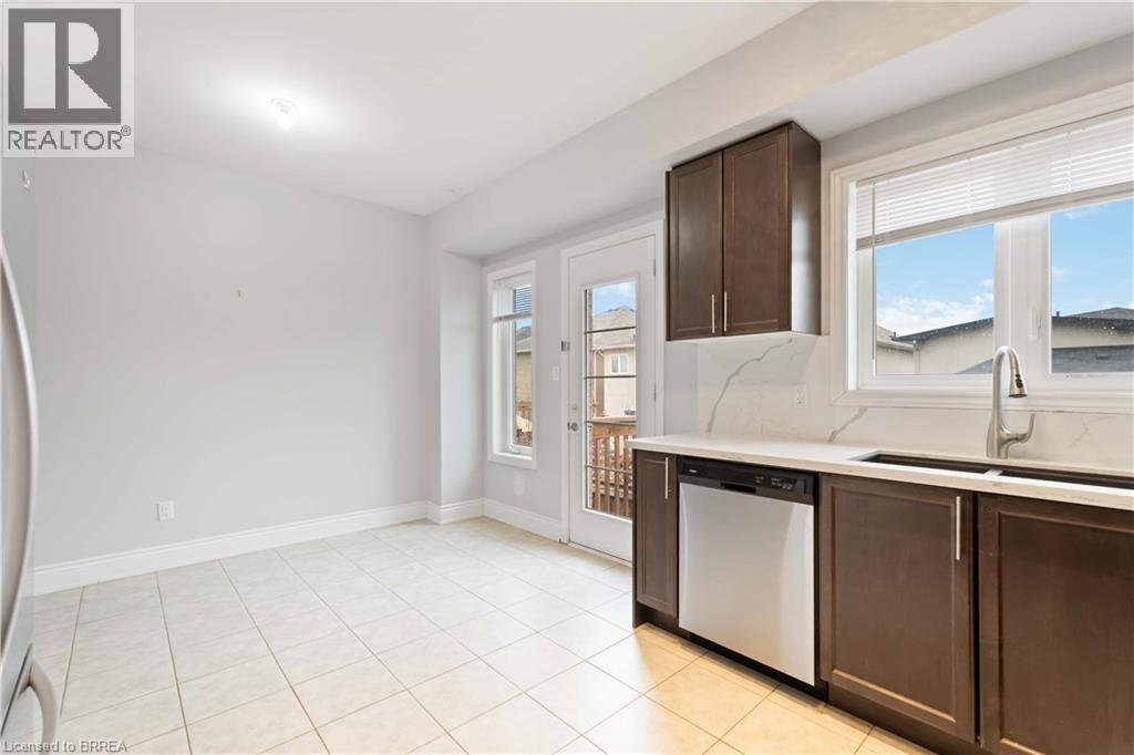 46 Borers Creek Circle, Waterdown, Ontario  L8B 1W3 - Photo 21 - 40800157