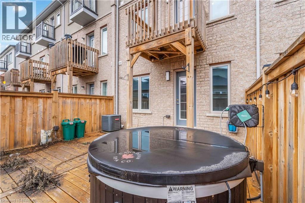 46 Borers Creek Circle, Waterdown, Ontario  L8B 1W3 - Photo 46 - 40800157