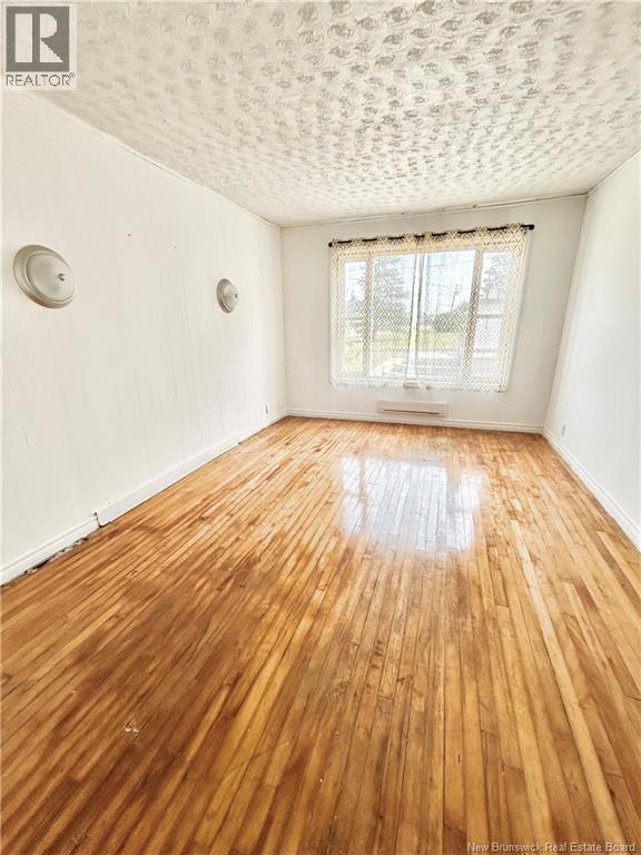 7658 St-Paul, Bas-Caraquet, New Brunswick  E1W 6C9 - Photo 10 - NB132600