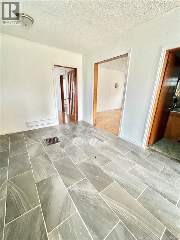 7658 St-Paul, Bas-Caraquet, New Brunswick  E1W 6C9 - Photo 6 - NB132600