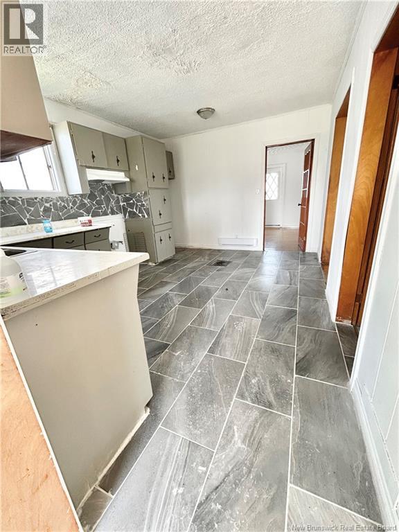 7658 St-Paul, Bas-Caraquet, New Brunswick  E1W 6C9 - Photo 8 - NB132600