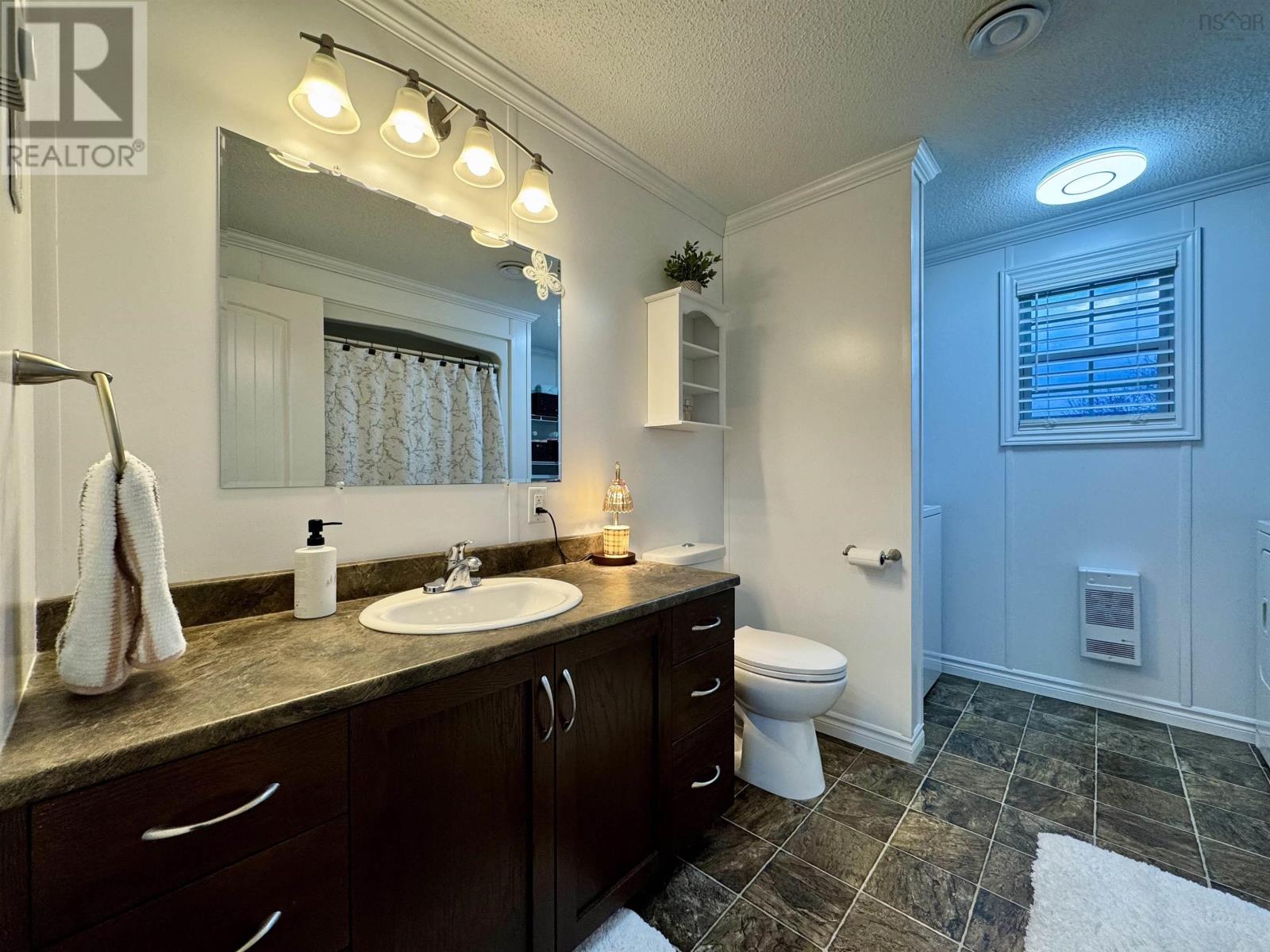 14 Sharon Drive, Middle Sackville, Nova Scotia  B4E 1E3 - Photo 17 - 202601337