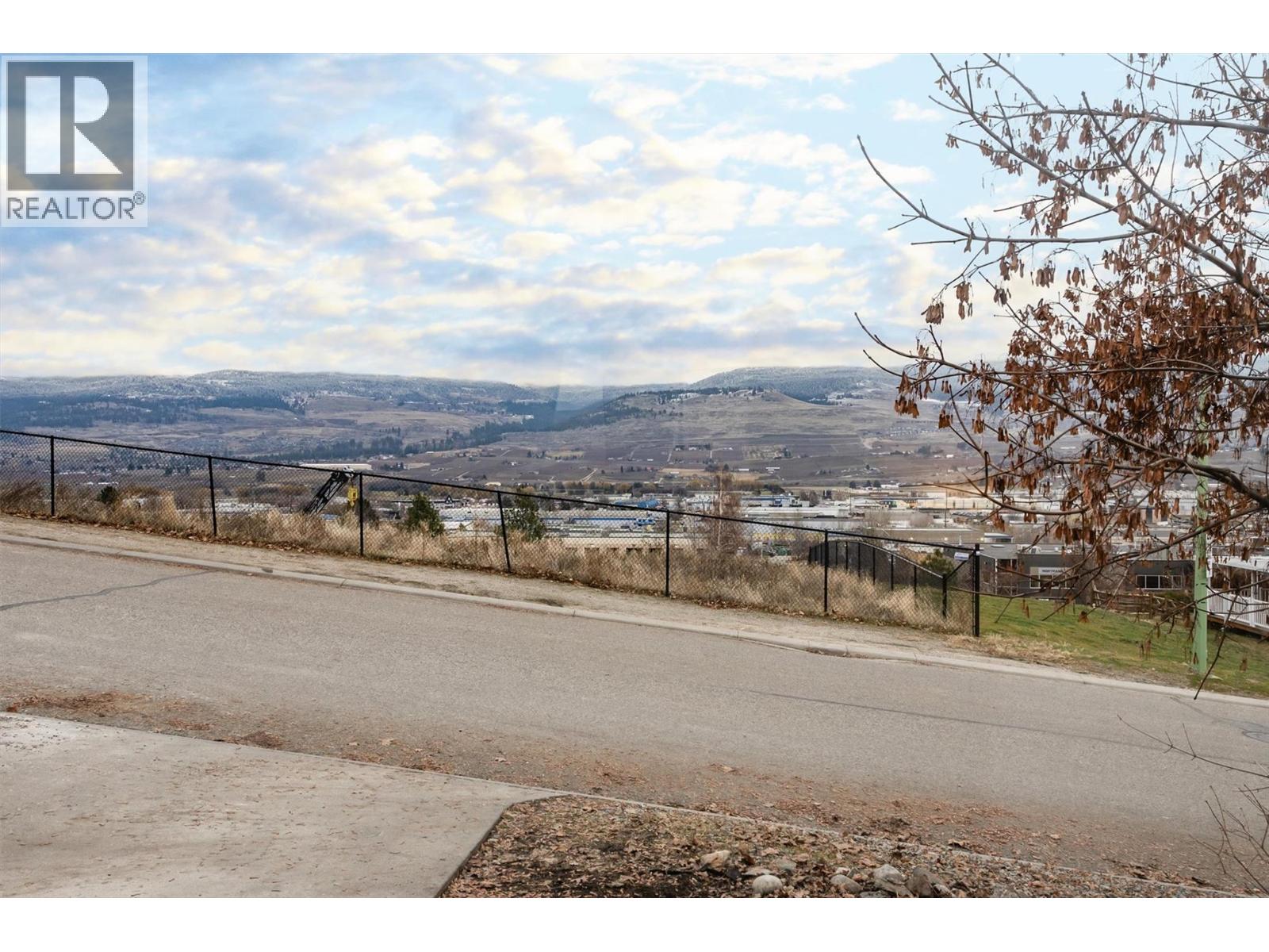 2550 Hollywood Road N Unit# 151, Kelowna, British Columbia  V1V 2S6 - Photo 2 - 10373534