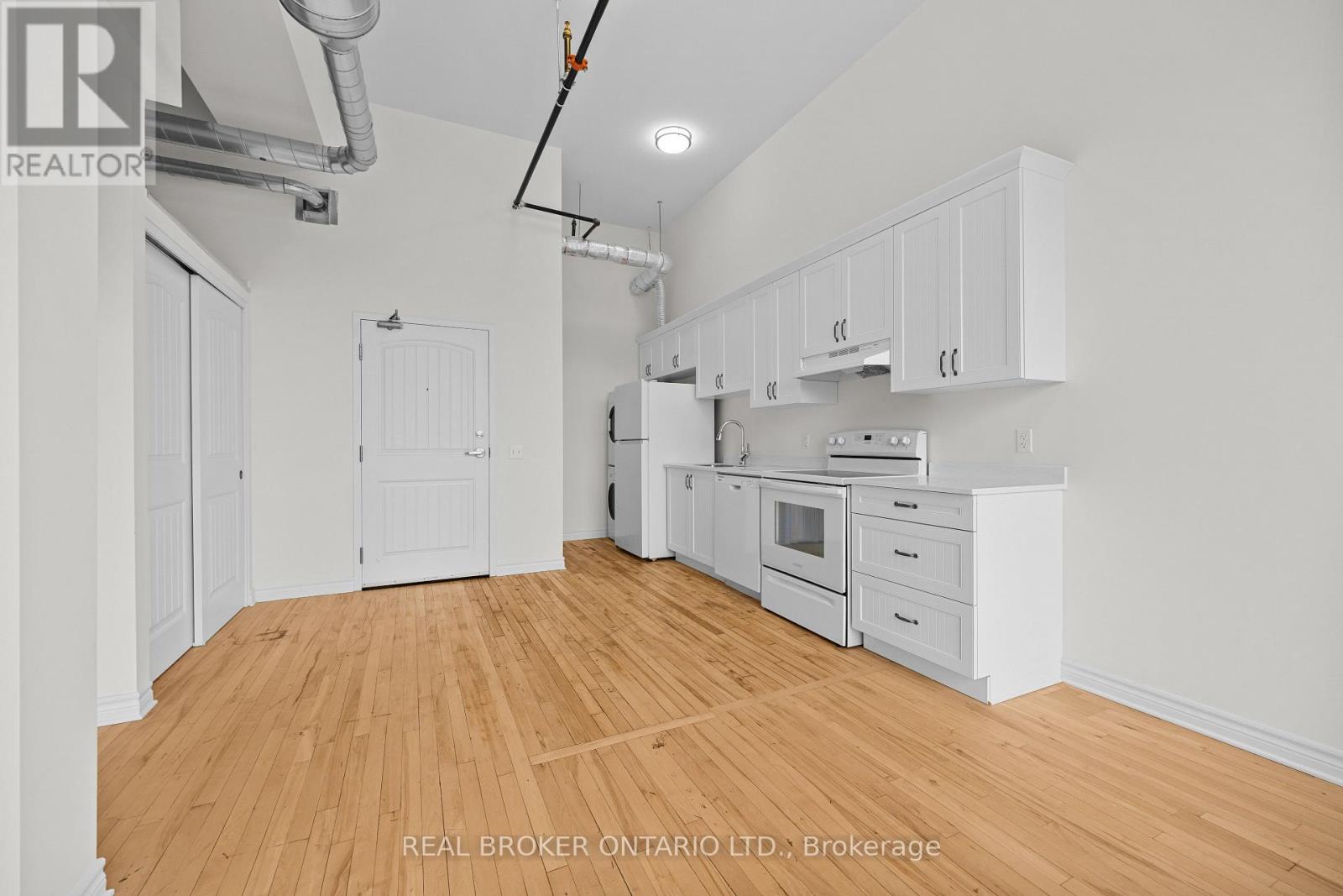 111 - 150 Mill Street, Carleton Place, Ontario  K7C 1T4 - Photo 7 - X12705956