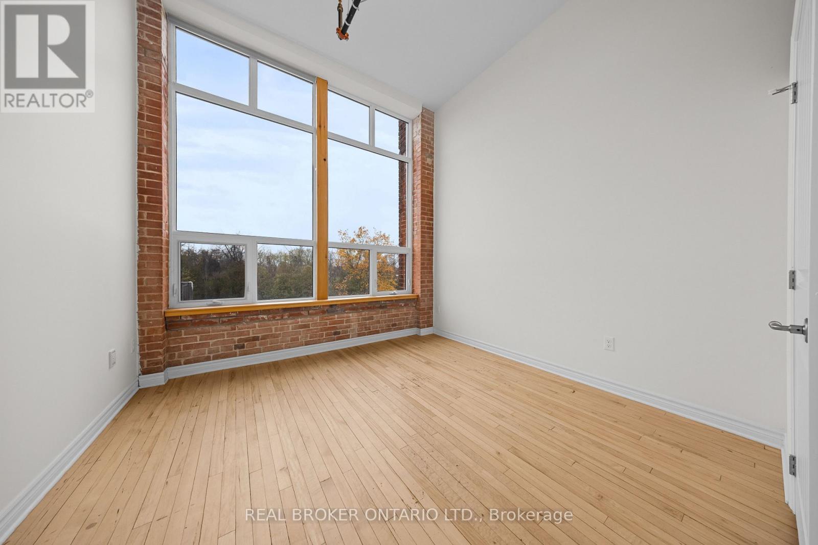 111 - 150 Mill Street, Carleton Place, Ontario  K7C 1T4 - Photo 6 - X12705956