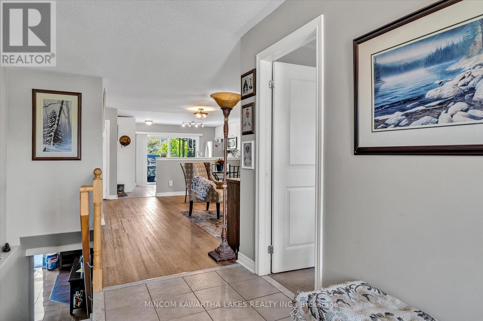 2 Peace Crescent, Peterborough, Ontario  K9H 0C1 - Photo 5 - X12721632