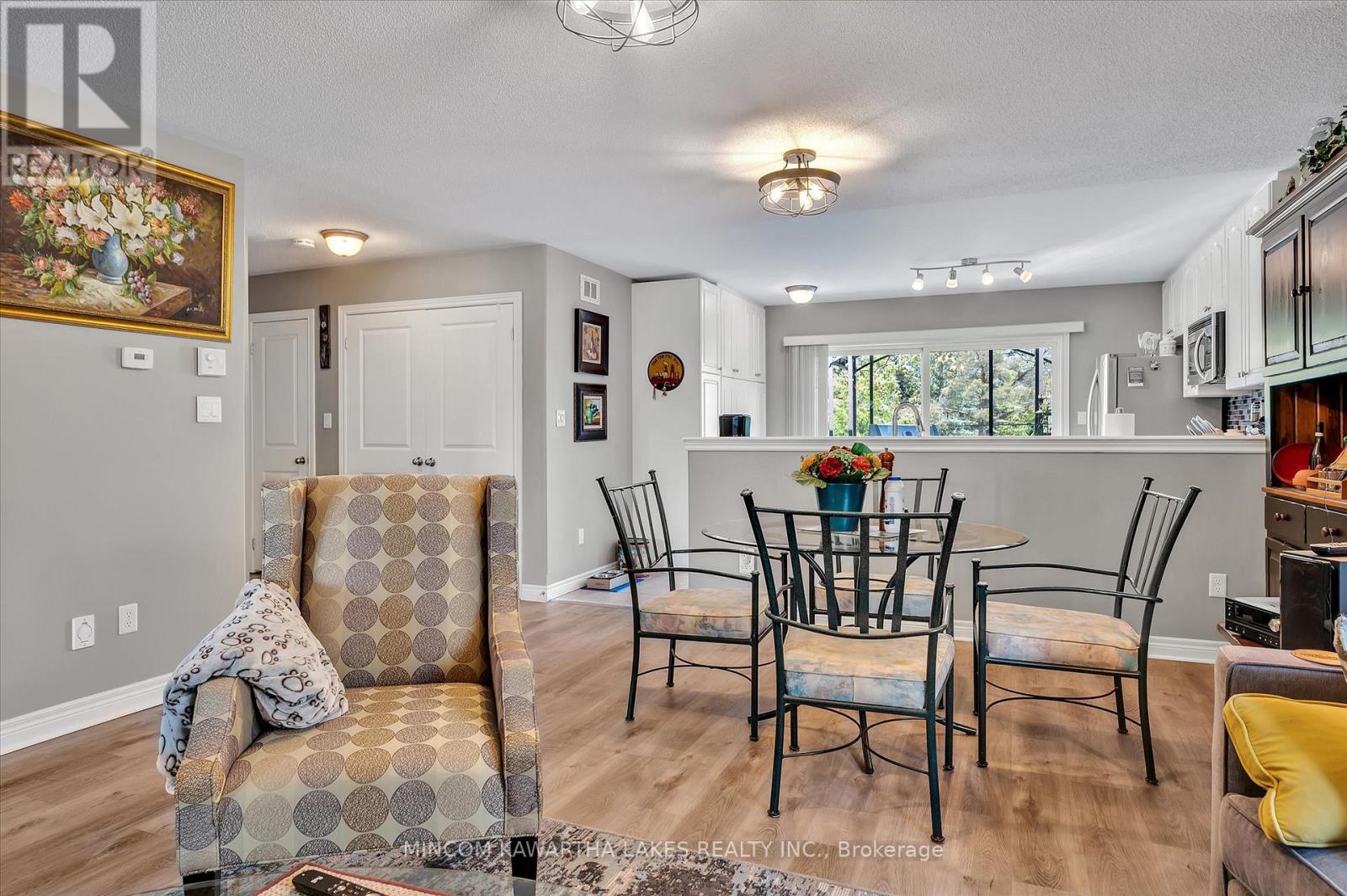 2 Peace Crescent, Peterborough, Ontario  K9H 0C1 - Photo 9 - X12721632