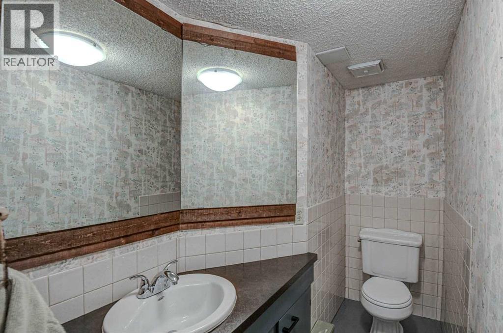 3420 Lane Crescent Sw, Calgary, Alberta  T3E 5X2 - Photo 20 - A2271923