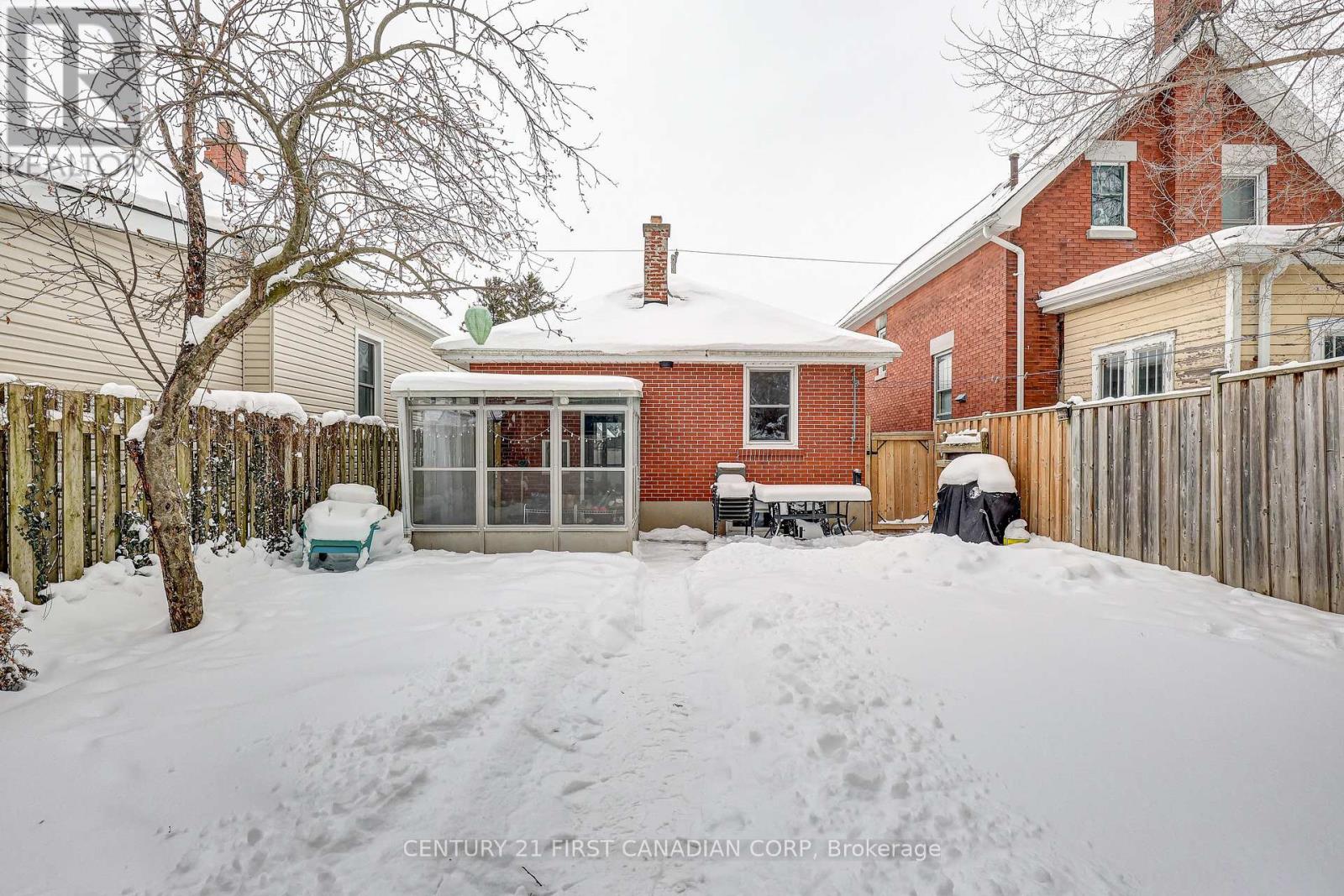 33 Beattie Avenue, London East, Ontario  N5W 2N9 - Photo 11 - X12721650