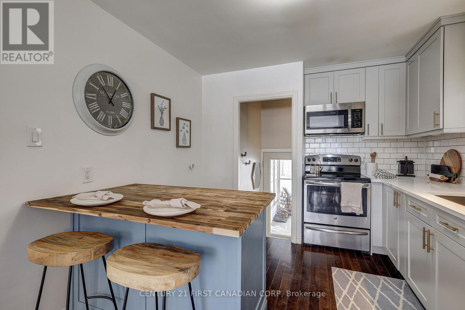 33 Beattie Avenue, London East, Ontario  N5W 2N9 - Photo 25 - X12721650