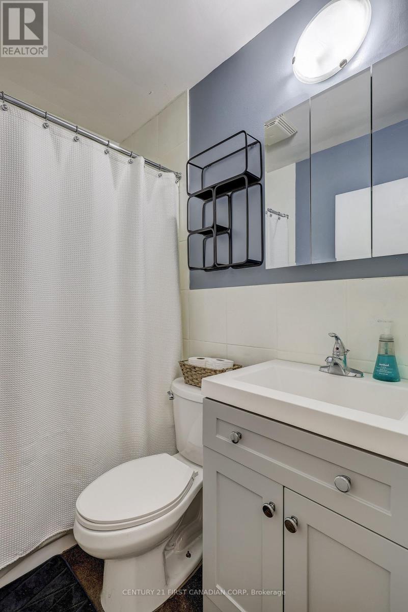 33 Beattie Avenue, London East, Ontario  N5W 2N9 - Photo 38 - X12721650