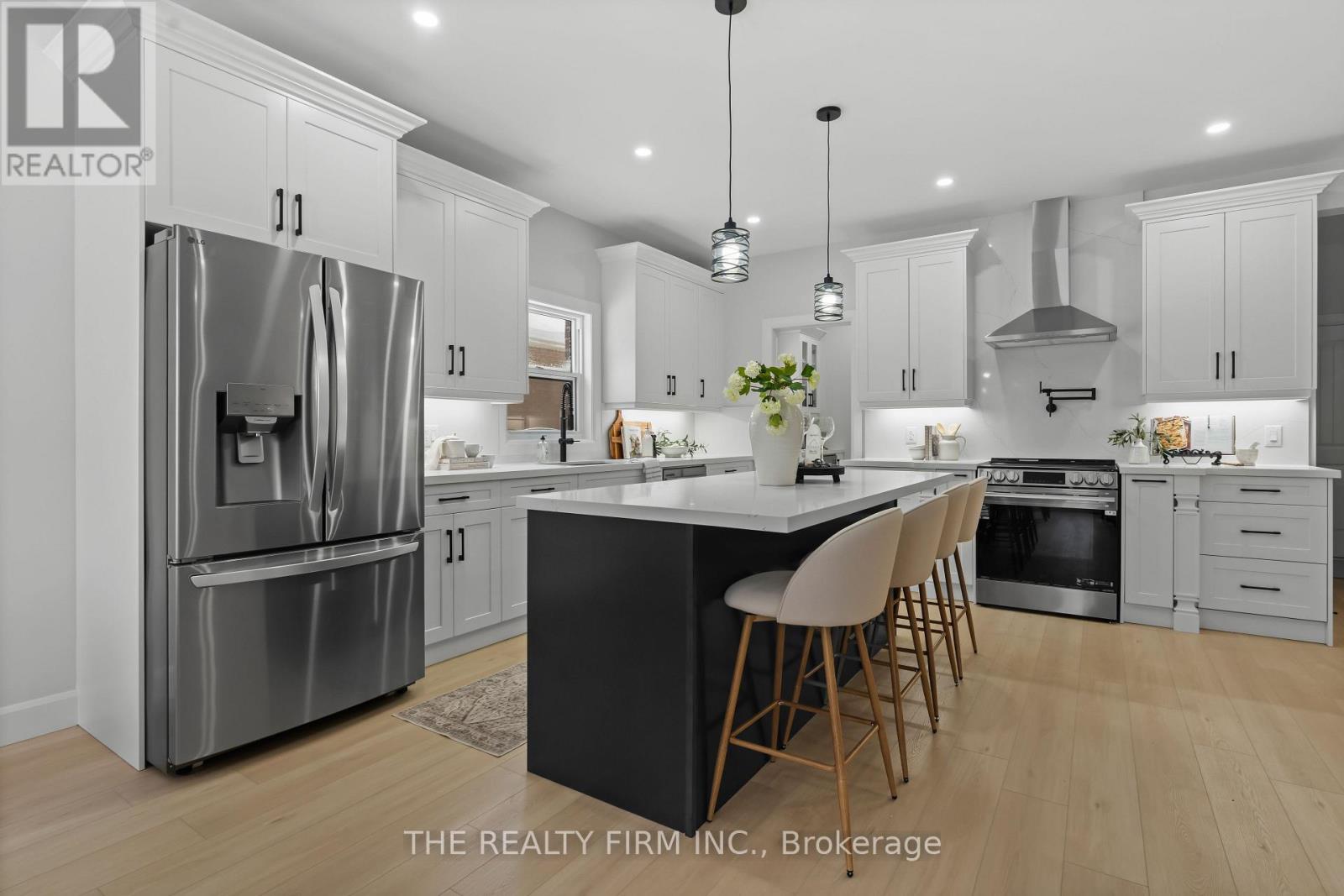 1037 Willow Drive W, London South, Ontario  N6E 1P4 - Photo 14 - X12721712