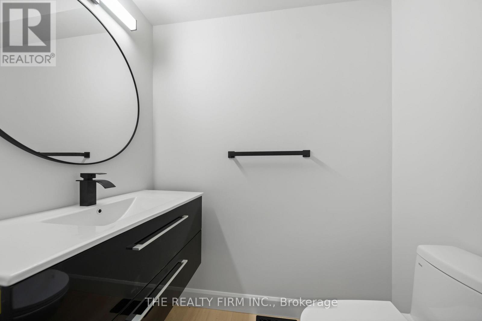 1037 Willow Drive W, London South, Ontario  N6E 1P4 - Photo 19 - X12721712