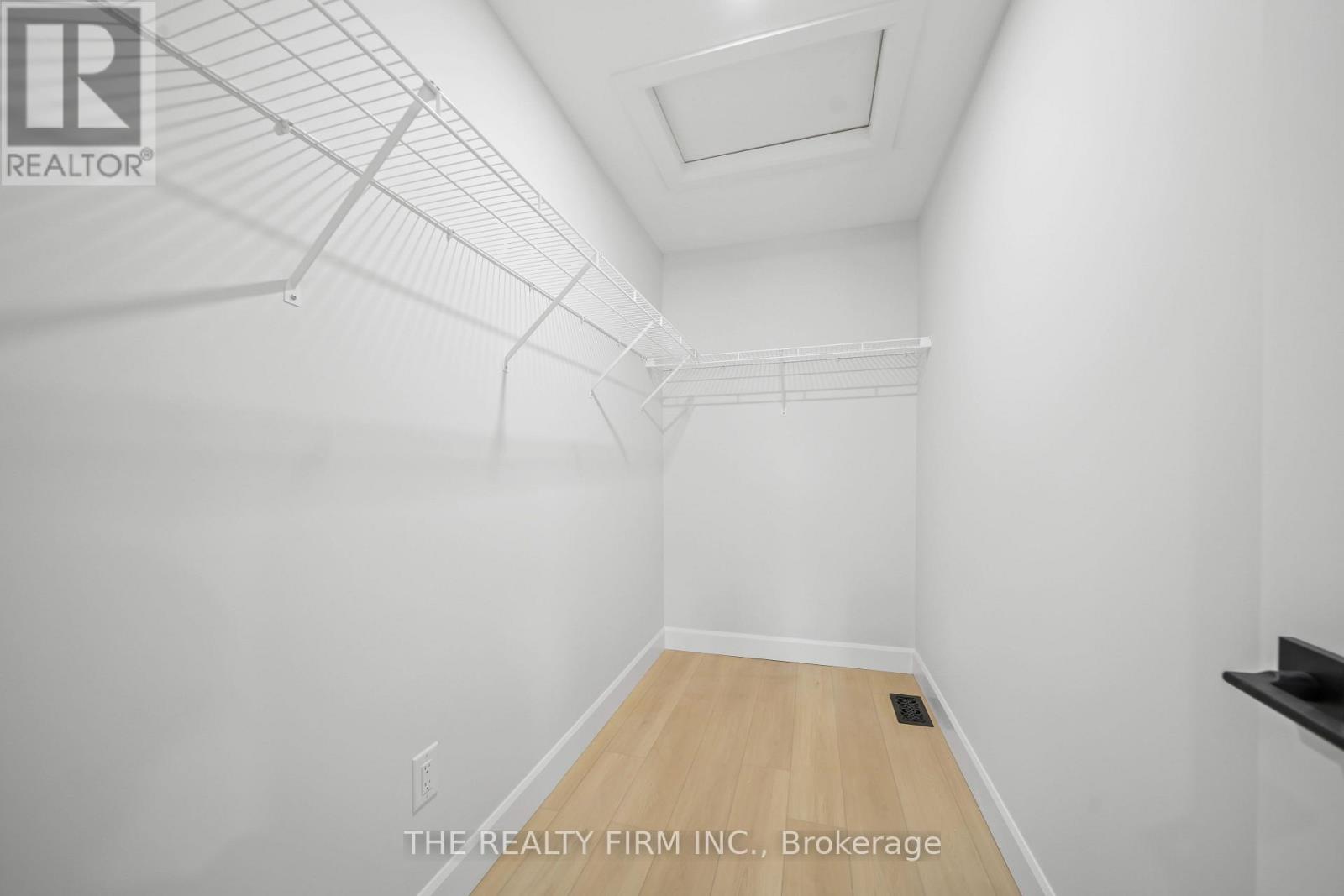 1037 Willow Drive W, London South, Ontario  N6E 1P4 - Photo 29 - X12721712