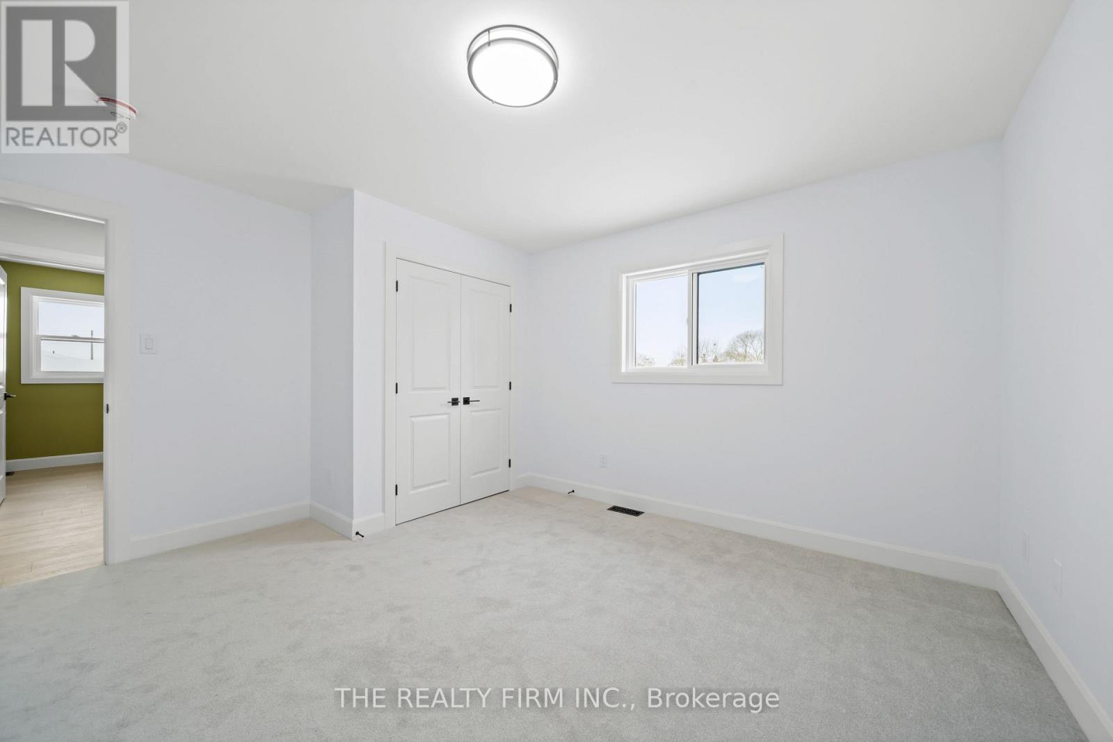 1037 Willow Drive W, London South, Ontario  N6E 1P4 - Photo 38 - X12721712