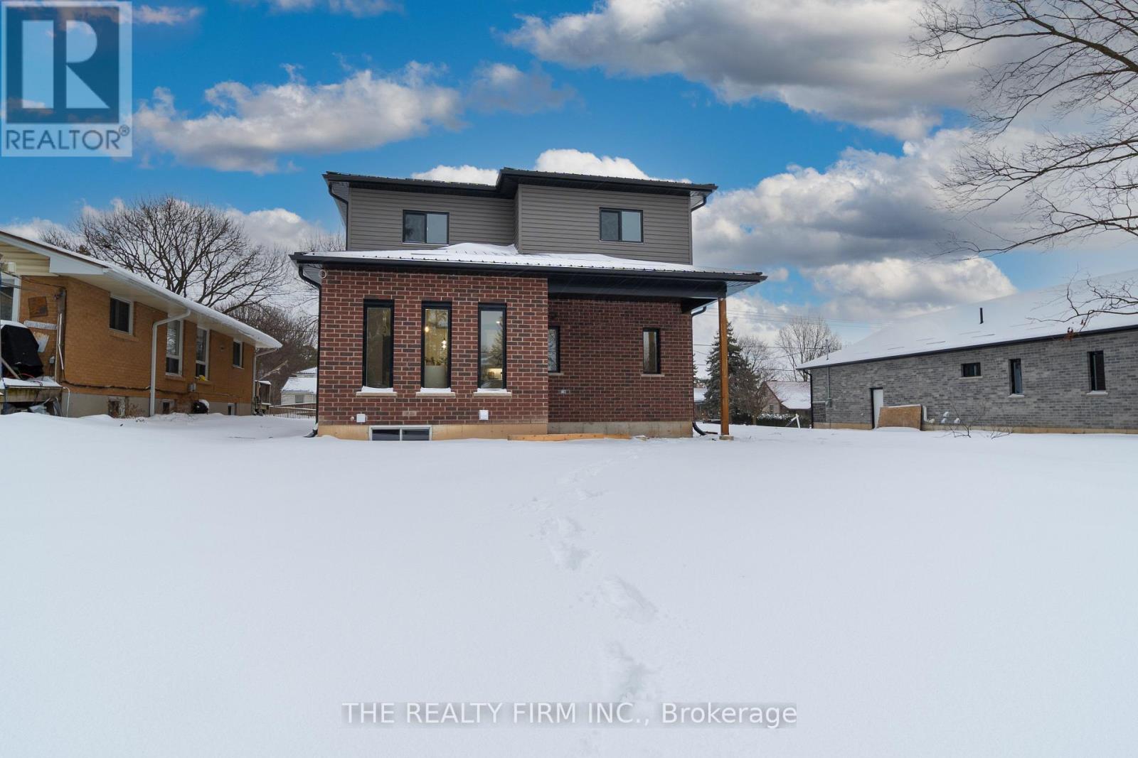 1037 Willow Drive W, London South, Ontario  N6E 1P4 - Photo 46 - X12721712