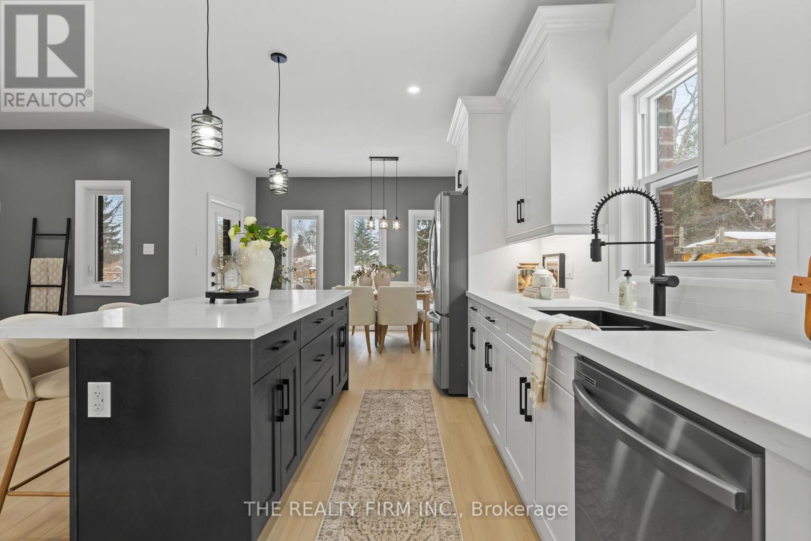 1037 Willow Drive W, London South, Ontario  N6E 1P4 - Photo 9 - X12721712