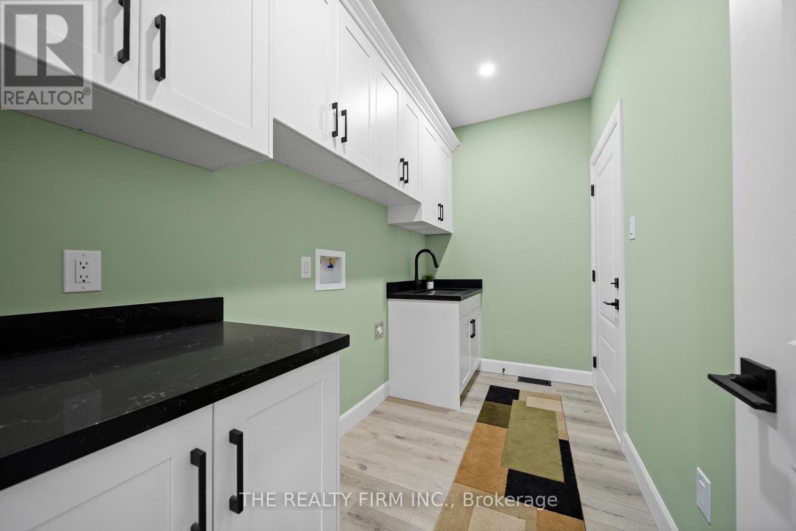 1041 Willow Drive W, London South, Ontario  N6E 1P4 - Photo 31 - X12721732