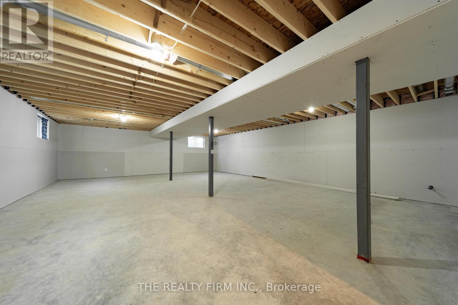 1041 Willow Drive W, London South, Ontario  N6E 1P4 - Photo 34 - X12721732