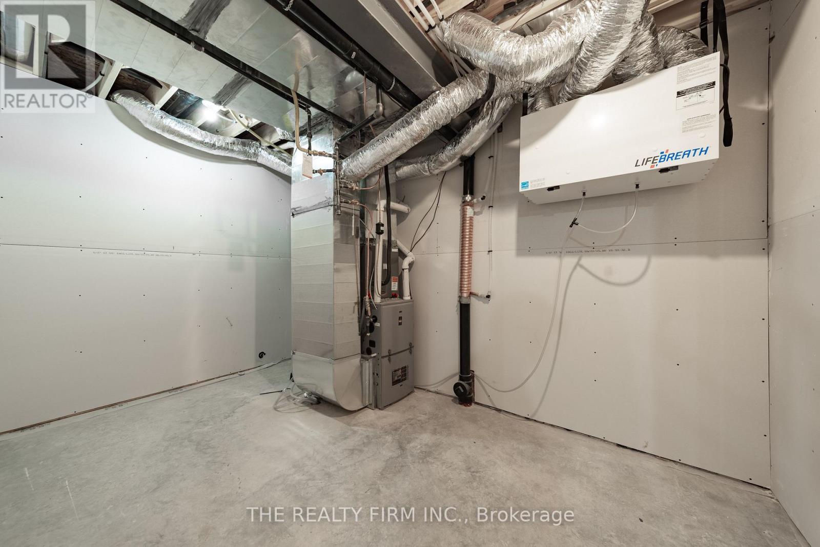 1041 Willow Drive W, London South, Ontario  N6E 1P4 - Photo 37 - X12721732