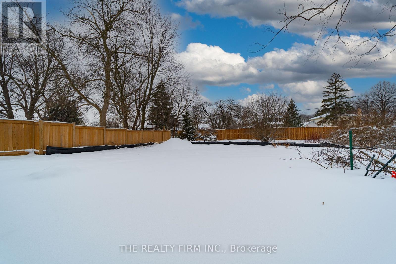 1041 Willow Drive W, London South, Ontario  N6E 1P4 - Photo 46 - X12721732