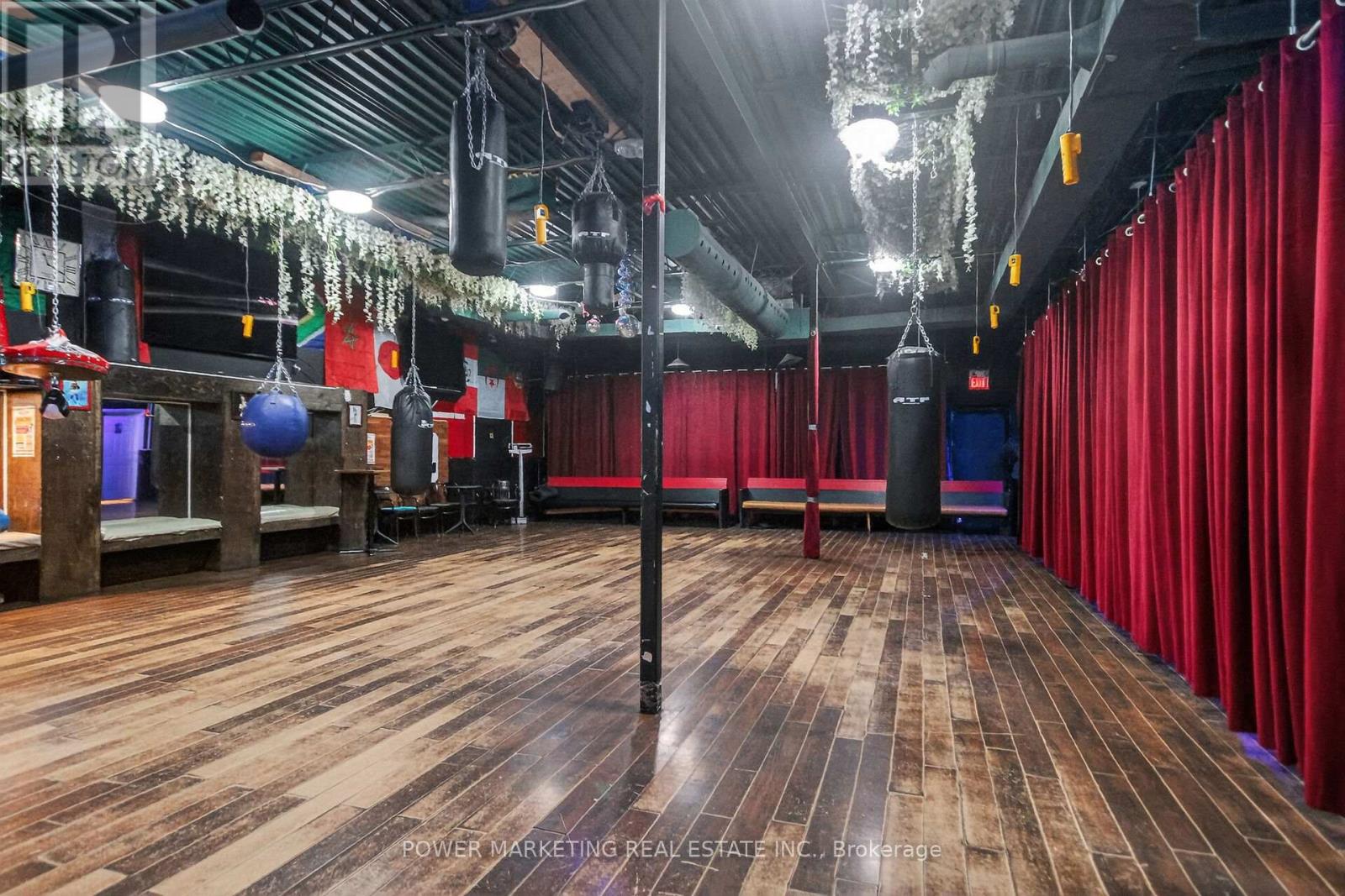 858 Merivale Road, Ottawa, Ontario  K1Z 5Z4 - Photo 20 - X12721600